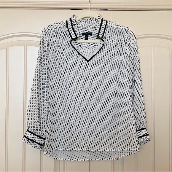 J.Crew White and Black Textured Blouse - Picture 4 of 8